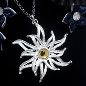 Ciondolo da donna "fiore" in argento 925 con tormalina gialla fatto a mano C223 Attive
