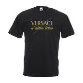 T-shirt uomo nera personalizzata "VERSACE n'altro vino".