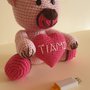 Orsetta Milly innamorata pupazzo amigurumi