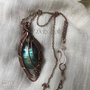 Collana in rame anticato e pendente con Labradorite