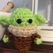 Mini baby Yoda in lana