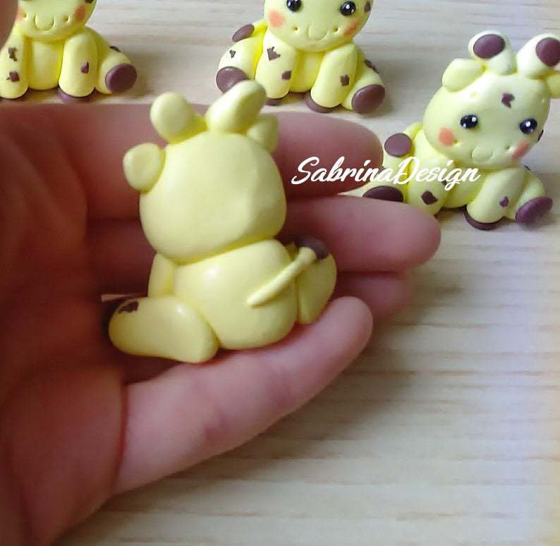 Bomboniera giraffa, bomboniera in fimo, confettata nascita, bomboniere