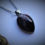 Collana con ciondolo a forma di lacrima