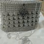 Pochette con catena all'uncinetto 