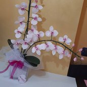 Orchidea fatta a mano