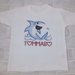 T-shirt Squalo personalizzata con nome - Ricamata