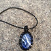 ciondolo in macrame con sodalite