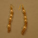 orecchini perle e filo color oro