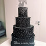 Torta Scenografica Nera con perline