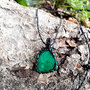 ciondolo in macrame con malachite