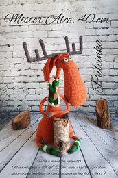 Alce Cervo Deer Pupazzo Giocattolo Handmade Amigurumi Uncinetto Crochet Knitting