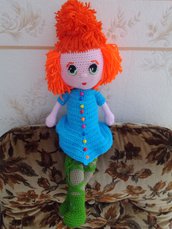 "Claudia" bambola amigurumi