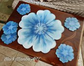 Sottobicchieri in resina a forma di fiore blu