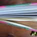 Diario fatto a mano in carta riciclata e stoffa con copertina rigida rossa verde e segna-pagina