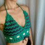 Top bralette all'uncinetto con cintura a fiori in stile boho