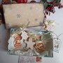 biscotti natalizi in porcellana fredda, biscotti finti decorativi, scatola regalo con biscotti, scatola regalo natale, regalo di Natale 2021