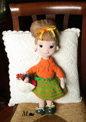                                                                Bambola Alice con accessori