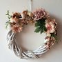 Ghirlanda Shabby con fiori e conchiglie