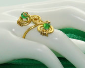 Anello alluminio colore oro, perle verdi