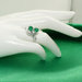 anello alluminio  e pietre colore smeraldo