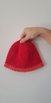 Cappello bambina in cotone rosso