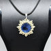 collana cristallo blu scuro, collana con cristallo montana, pendente cristallo, ciondolo con cristalli, collana con perline di vetro, collana punto luce