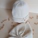 Cappello bambina lavorato a mano in lana merinos 100%
