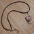 Collana con pendente cuore e wire art