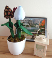 Fiori tulipani, centro tavola, vaso fiorito, fatti a mano
