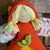 bambola Holly arancione