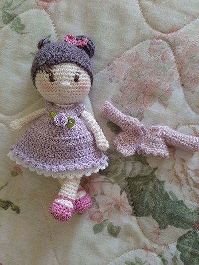 Violetta - bambola amigurumi - Bambini - Giocattoli - di Happylab C