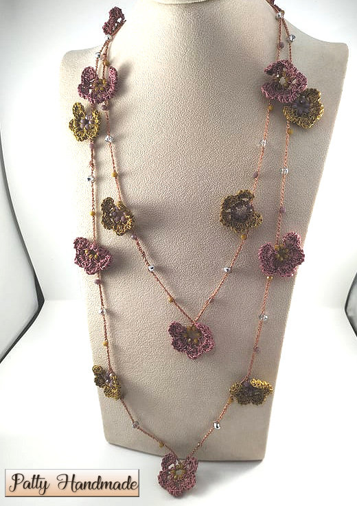 Collana in ceramica con perline - Italia