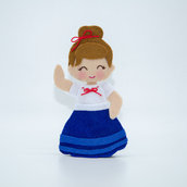 Bomboniera bambolina Luisa Madrigal di Encanto, 13 x 6.5 cm