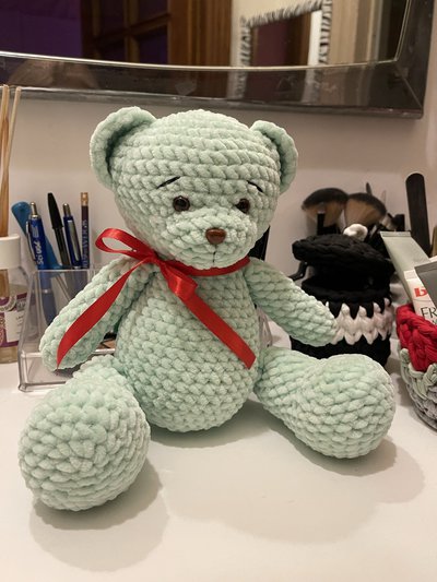 Orso fatto a mano con uncinetto con filato di peluche - Bambini 