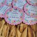 Bigliettini personalizzati prima comunione cresima bambina con grafica fiorellini tags targhette eleganti rosa per bomboniera 