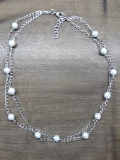 collana doppia con perle grigie