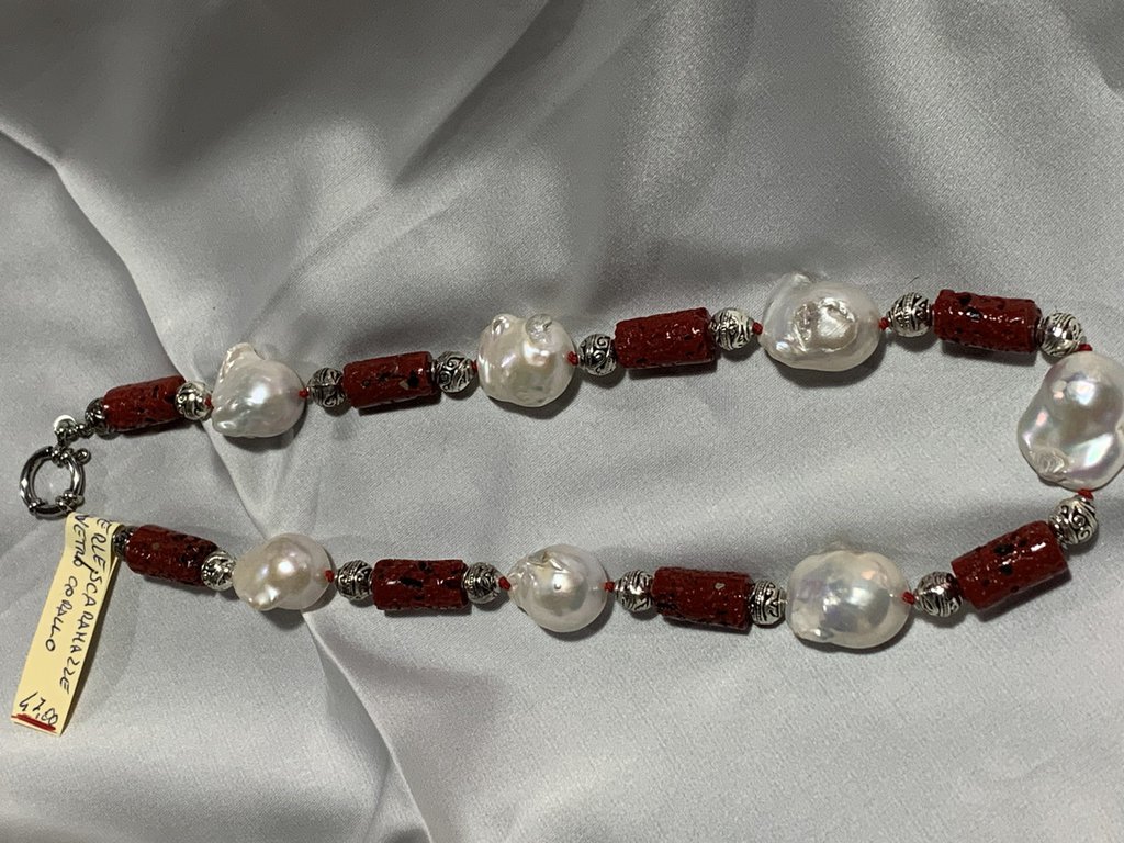 Collana Con Ciondolo A Cuore E Perle Bianche Finto, Con Zirconi, Per Donna, Con Confezione Regalo E Panno