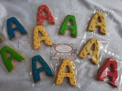 biscotti lettera bimbi compleanno personalizzati segnaposto biscotto lettera iniziali 