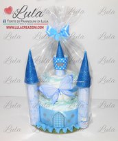 Torta di Pannolini Pampers Castello con farfalla idea regalo utile originale nascita battesimo baby shower
