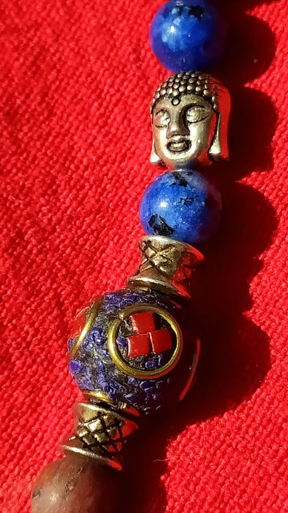 Collana vintage nepalese con perline, ciondolo turchese e