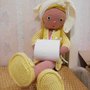 Bambola amigurumi porta rotolo carta igienica