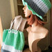 Set borsa e cappellino realizzato ad uncinetto