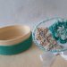 Scatolina portaconfetti 😇 Cresima, rivestita in pannolenci nella tonalitá del verde acqua/smeraldo 💎con rosa🌹e spiga 🌾di grano. 