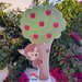 Sagoma cartone mt.1,20 - 120 cm festa Cappuccetto Rosso tema lupo albero mele