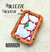 Specchietto da borsa - cibo in miniatura - pizza margherita rettangolare, mozzarella, formaggio e basilico - idea regalo