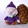 GNOMO AMIGURUMI ALL'UNCINETTO, PORTACHIAVI O PUPAZZO DECORATIVO