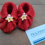Babbucce natalizie neonato fatte a maglia in lana rossa