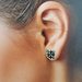 orecchini nero e argento, orecchini piccoli a lobo, orecchini con perline, orecchini quadrati, orecchini leggeri, euphoria orecchini