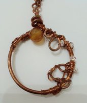 Grande ciondolo in rame  con swarowski  perla in agata sfaccettata con catena 