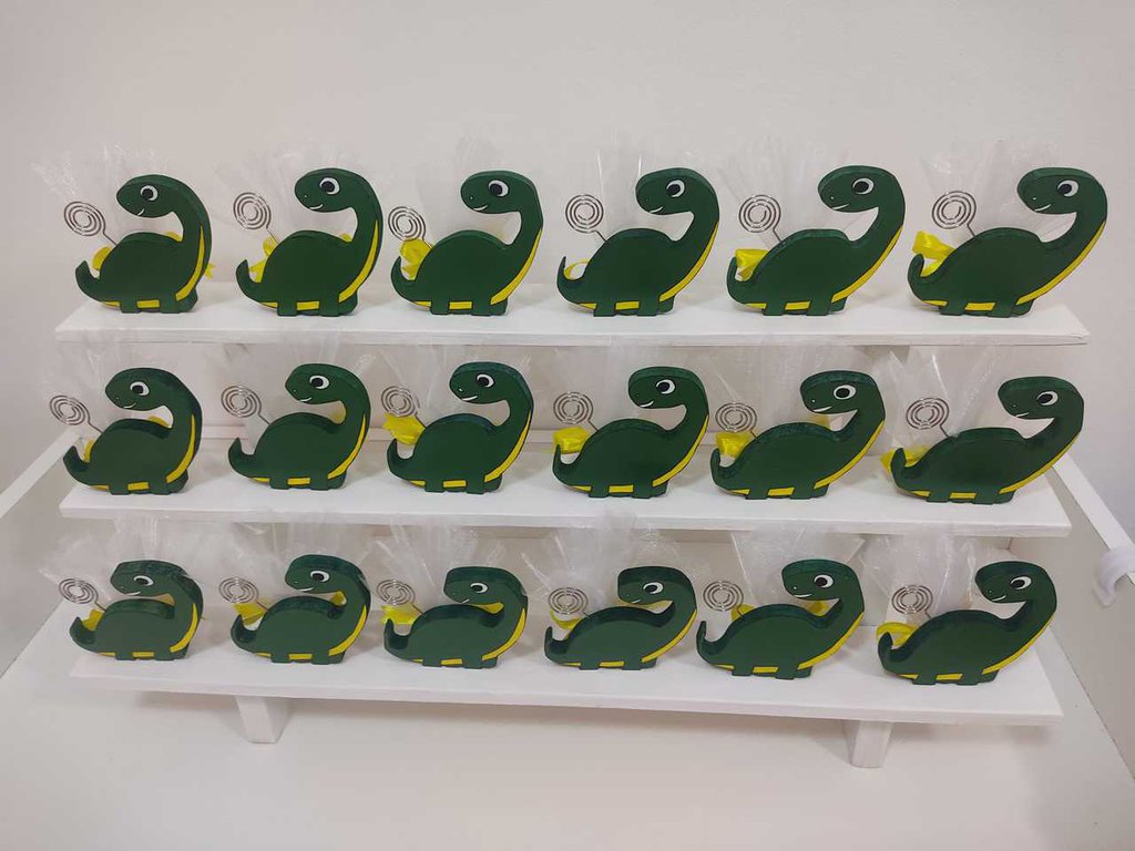 Bomboniere Compleanno A Tema Dinosauro – Kit Da 134 Pezzi: Braccialetti, Adesivi, Portachiavi, Tatuaggi E Sacchetti Per Feste Di Bambini